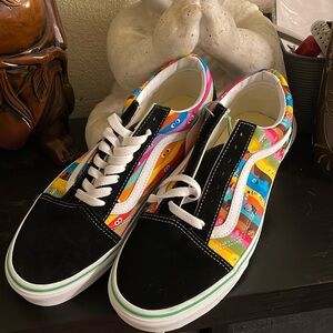 Men’s 8.5 Sesame Street Vans